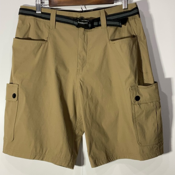 Orvis Mens Voyager Belted Cargo Short 